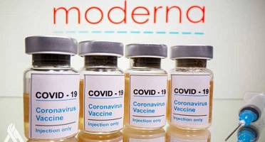 Moderna starts clinical trial of booster shot targeting omicron Covid variant