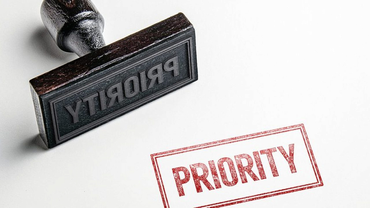 FDA Grants Priority Review to Roche’s Lunsumio for Follicular Lymphoma